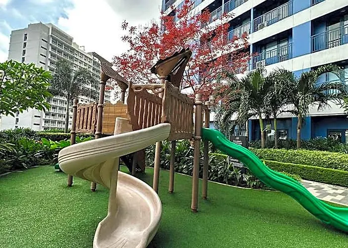 Heart Of Makati, Fully Furnished Condo, Cbd Location 4*