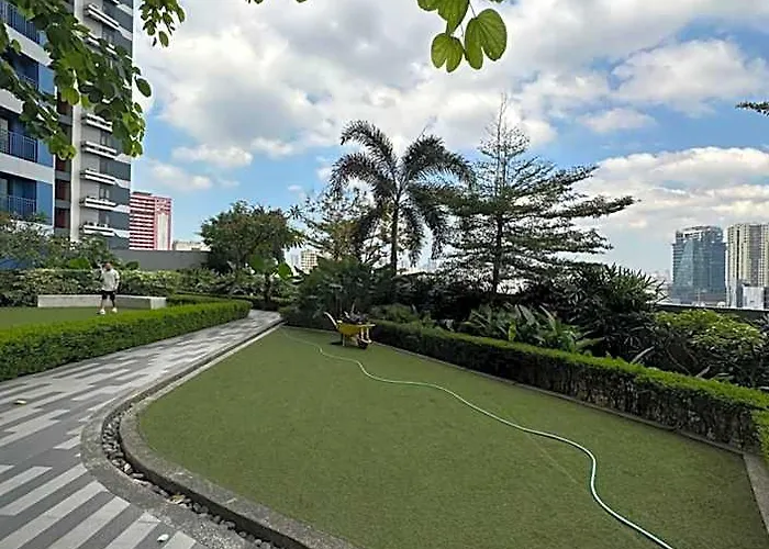 Heart Of Makati, Fully Furnished Condo, Cbd Location ホテル
