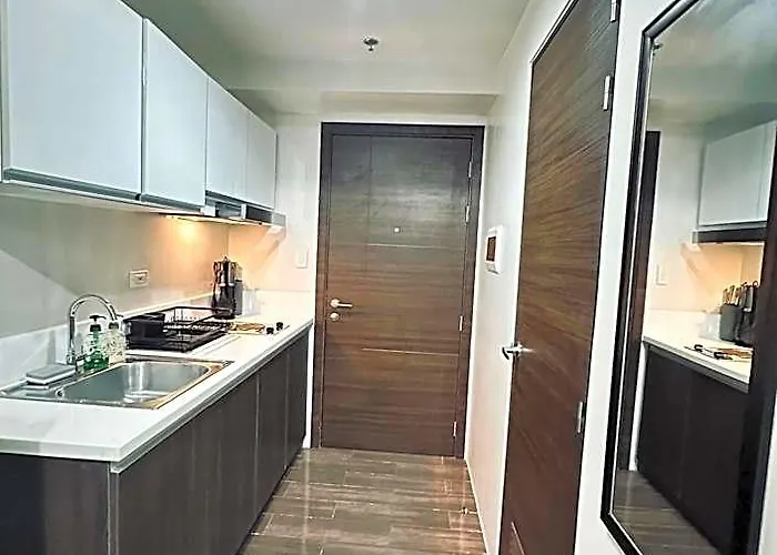 Heart Of Makati, Fully Furnished Condo, Cbd Location ホテル