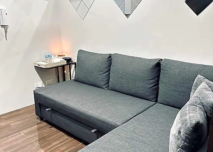 Heart Of Makati, Fully Furnished Condo, Cbd Location