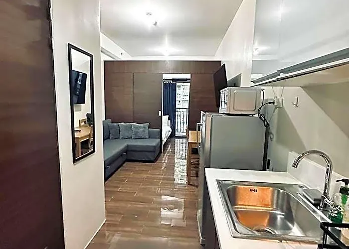 Heart Of Makati, Fully Furnished Condo, Cbd Location